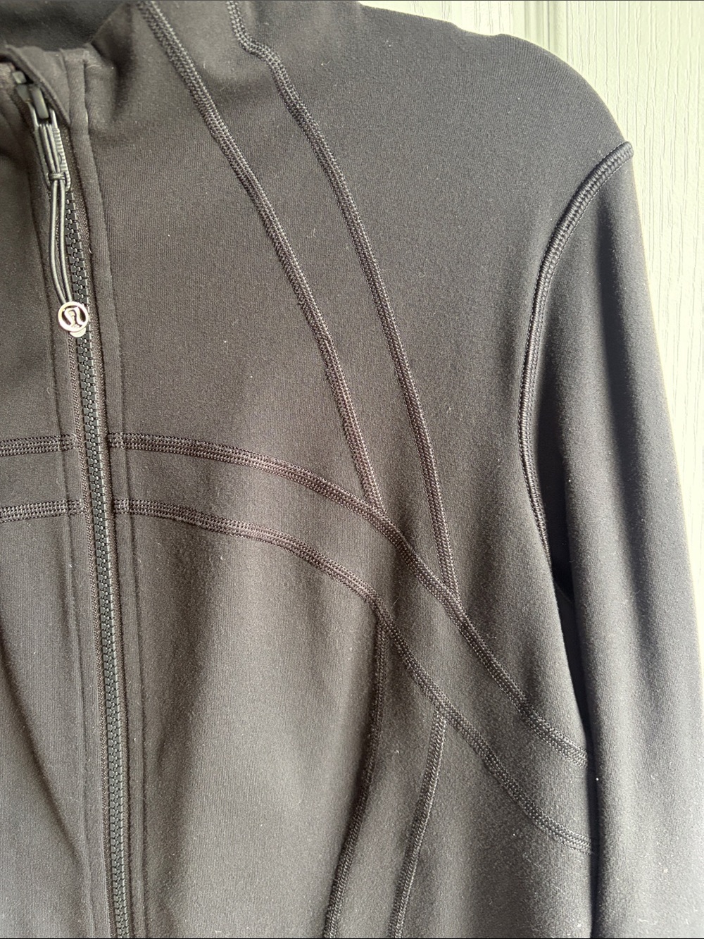 Lululemon Define Jacket Black Full Zip Thumbhole Athletic Activewear Size 12 - Picture 10 of 12
